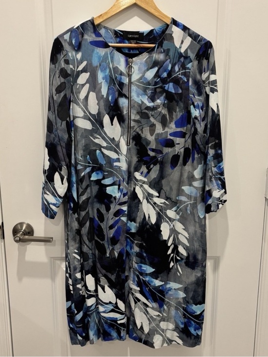 Karen Kane Dresses & Skirts - Karen Kane | Botanical Print Zip-Front Shift Dress Sz L
